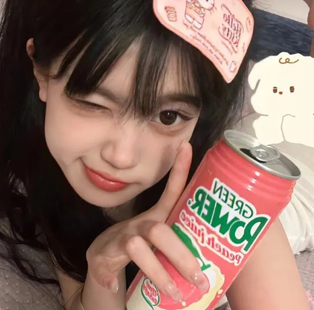 水中的女人